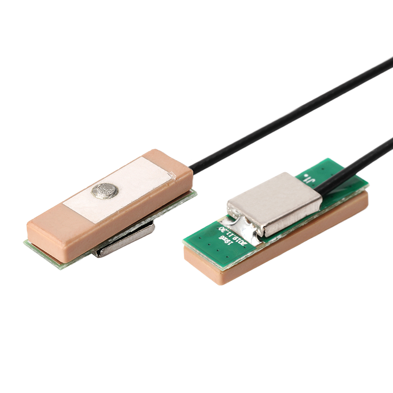 GPS单频有源陶瓷天线