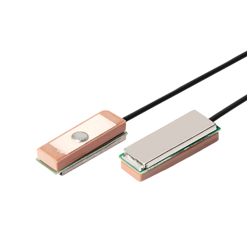 GPS/BDS有源陶瓷天线