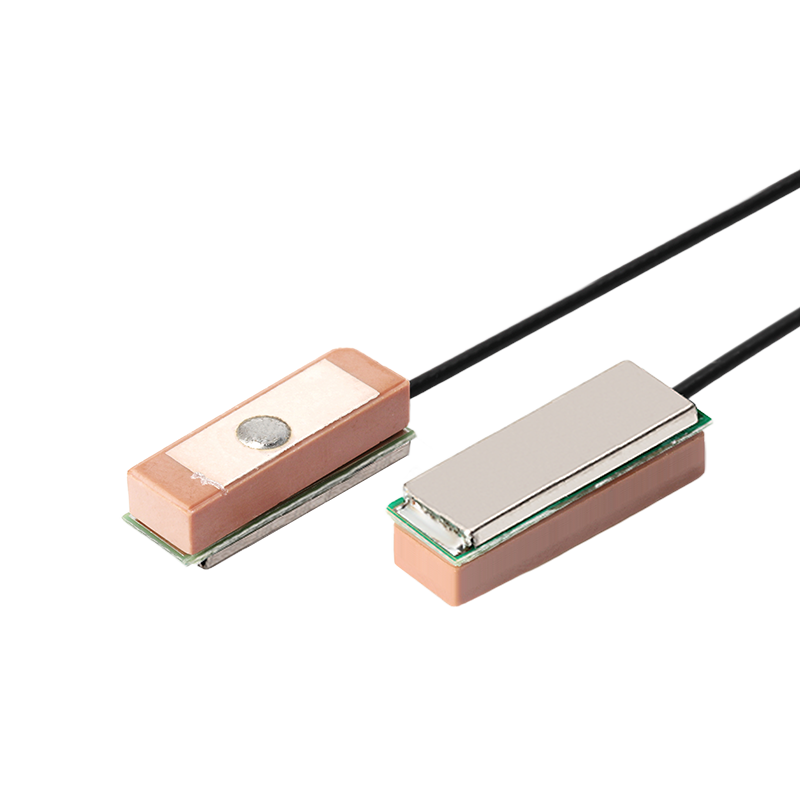 GPS北斗有源陶瓷天线